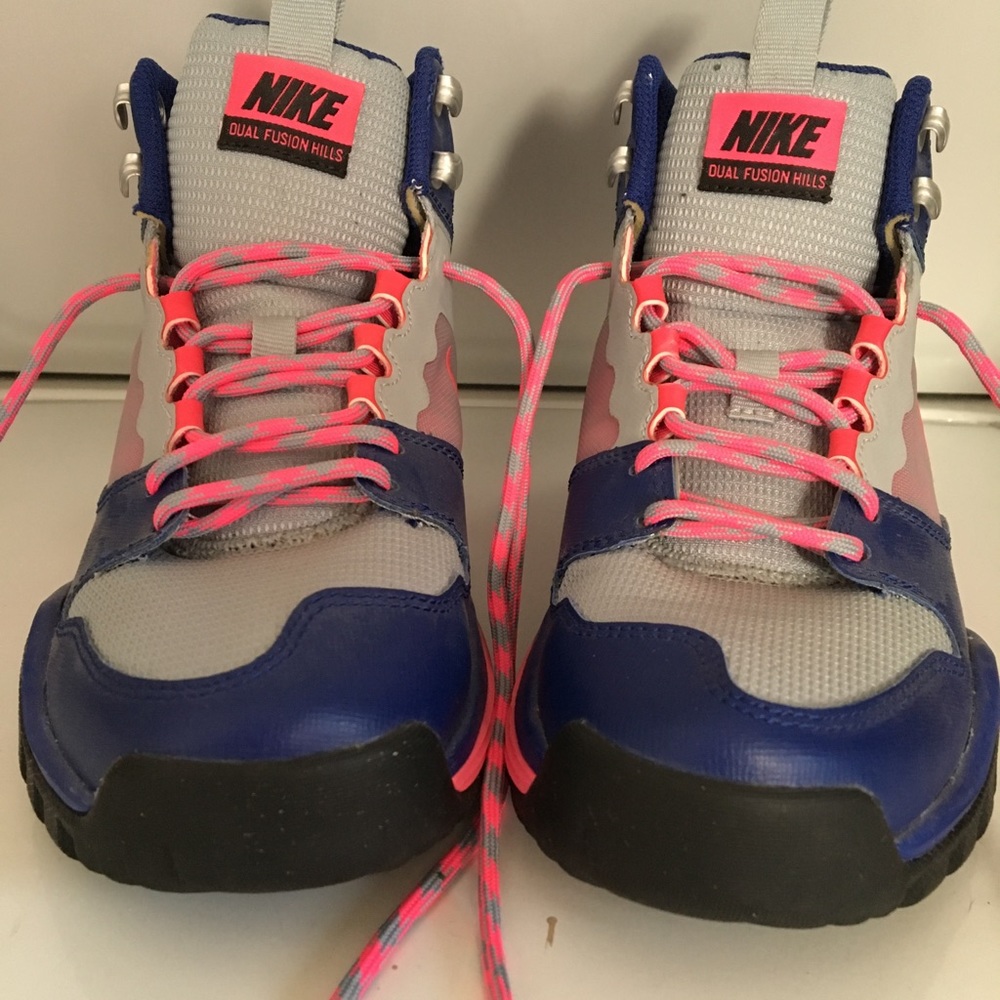 Nike Dual Fusion Hills - Royal Blue/Hot Pink (6.5) - Picture 2 of 5